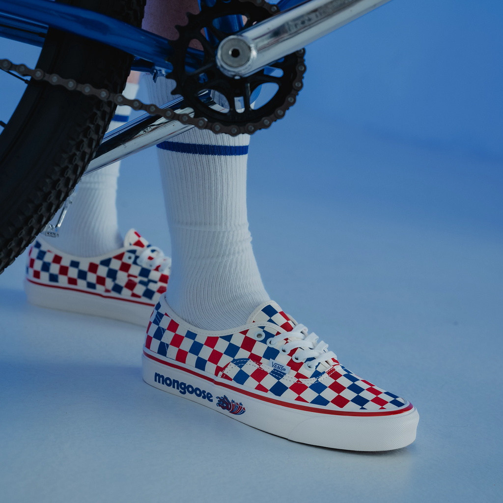 Red checkerboard vans authentic sales